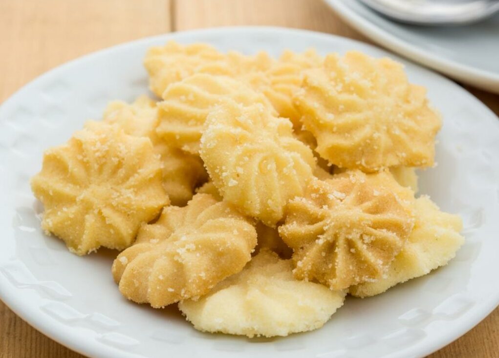 В украинских супермаркетах обнаружили опасное для здоровья печенье: на какую продукцию стоит обратить внимание