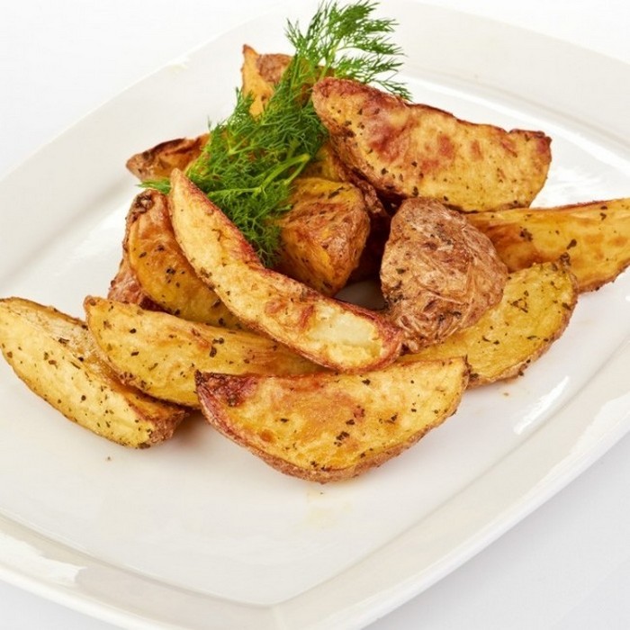Найсмачніша і нежирна картопля по-селянськи з апетитною скоринкою в духовці за 25 хвилин