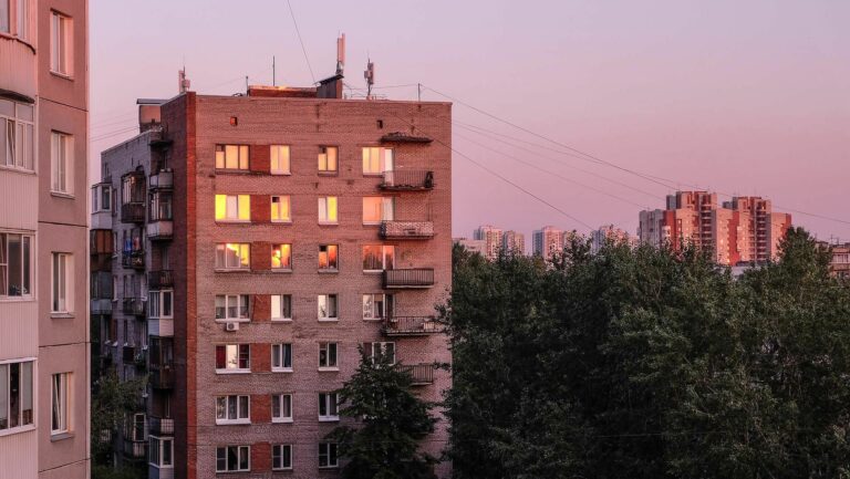 В Украине изменились цены на вторичное жилье: в каких областях самые дешевые квартиры - today.ua