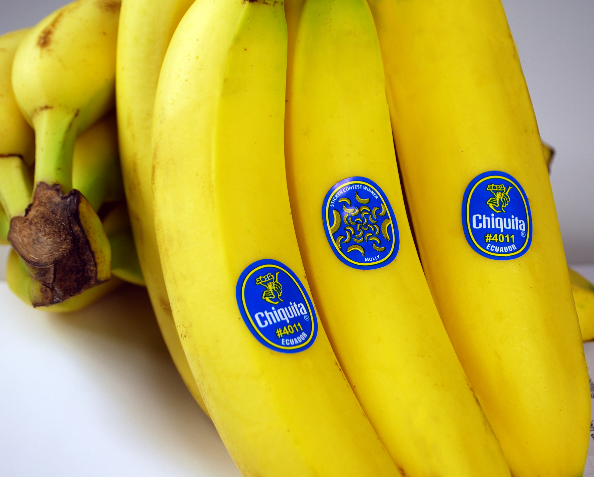 Банани без пестицидів: як вибрати якісні фрукти по цифрам на наклейці