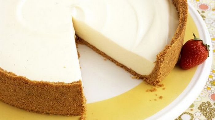 Чізкейк без випічки: простий рецепт десерту із сиру
