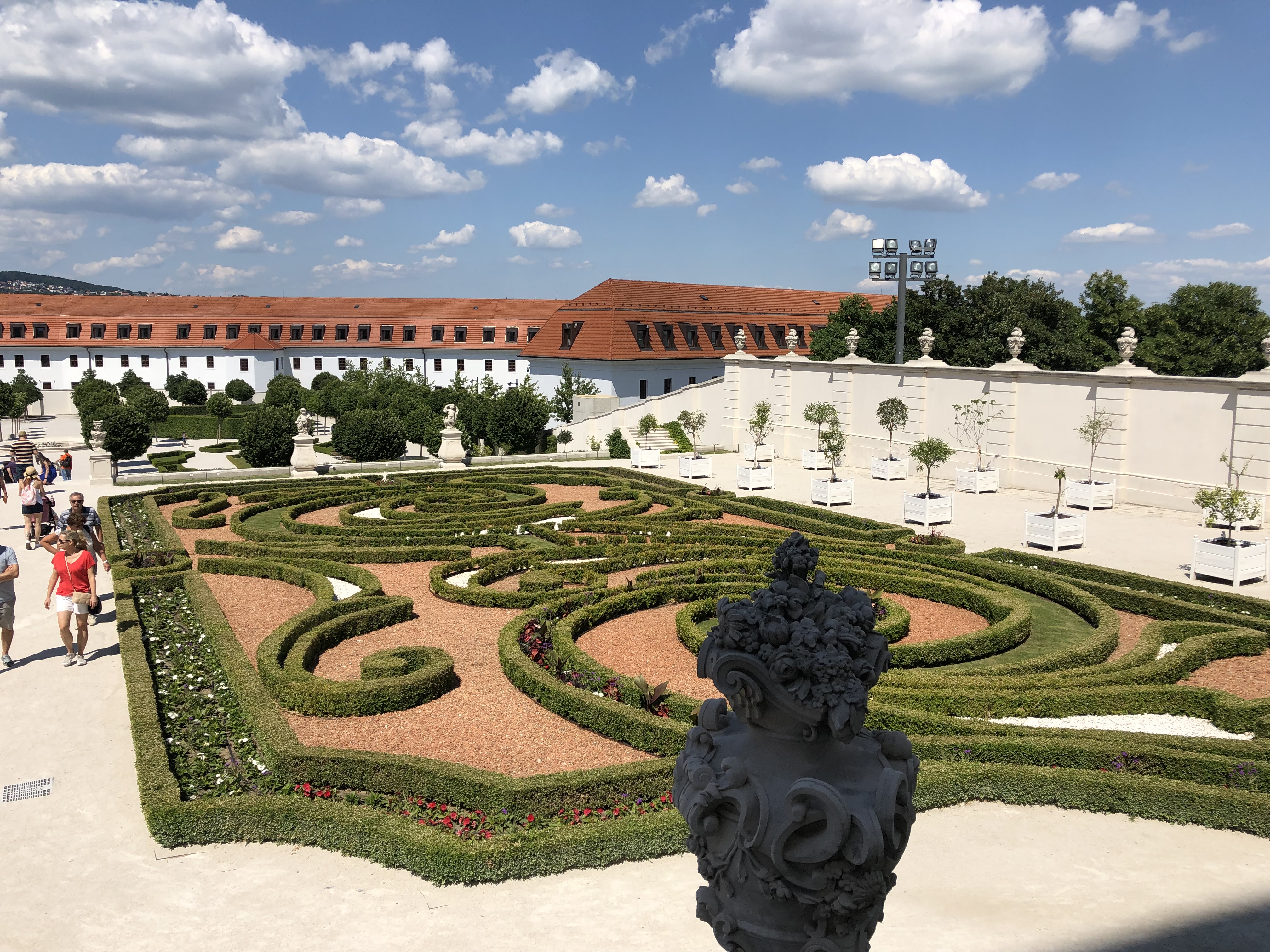 Бесплатное высшее образование за границей. Почему я выбрала Словакию - today.ua