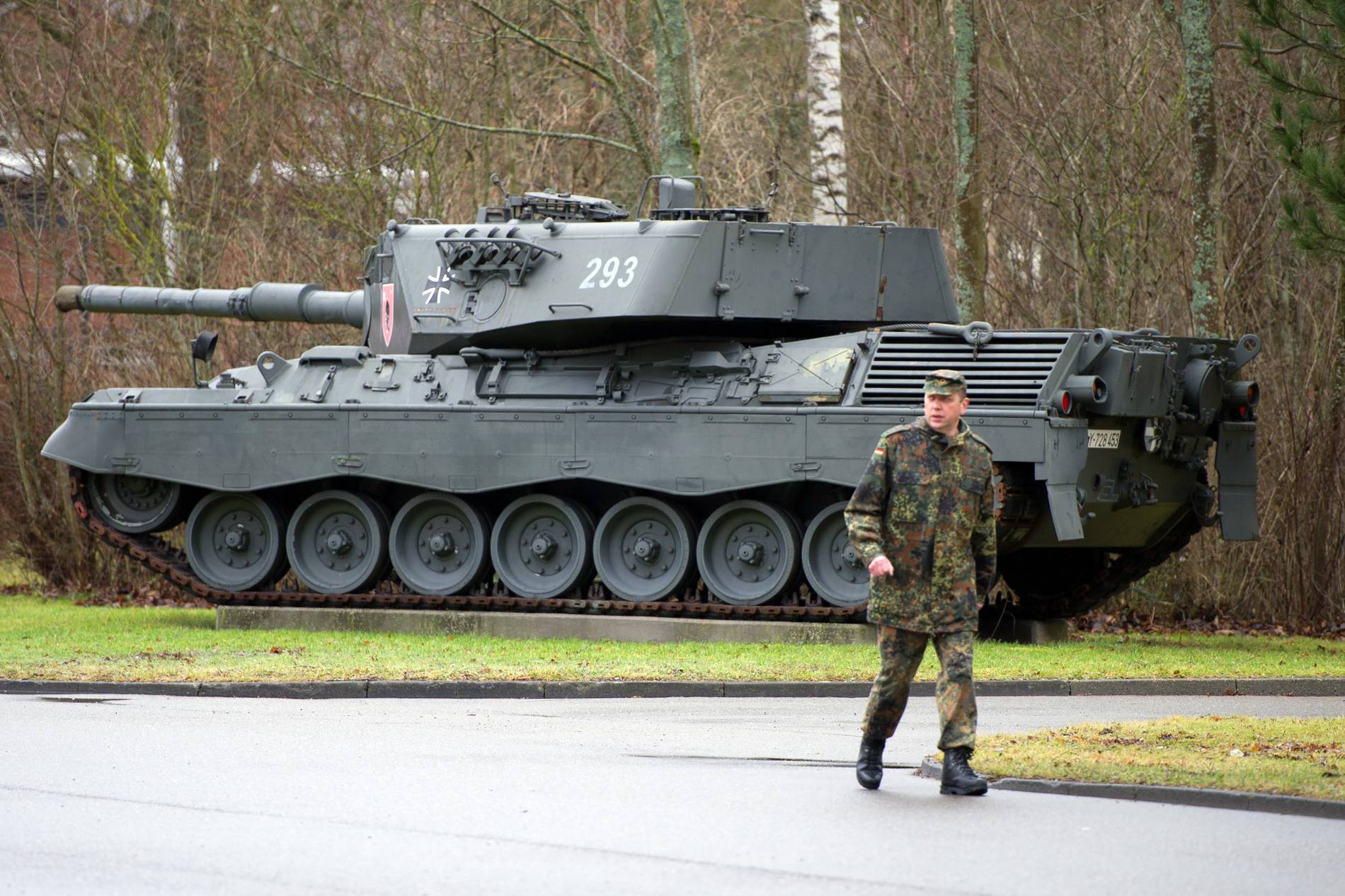 Украина получит десятки танков Leopard 1 A5: что это за машина