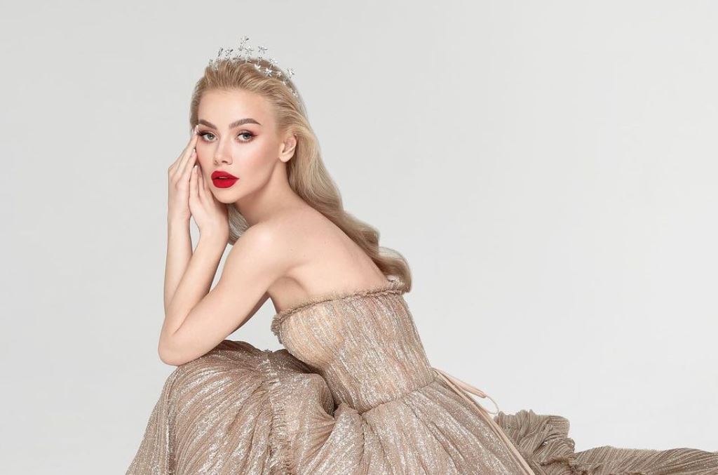 “Мисс Украина Вселенная“ Виктория Апанасенко выходит замуж: королева красоты показала кольцо