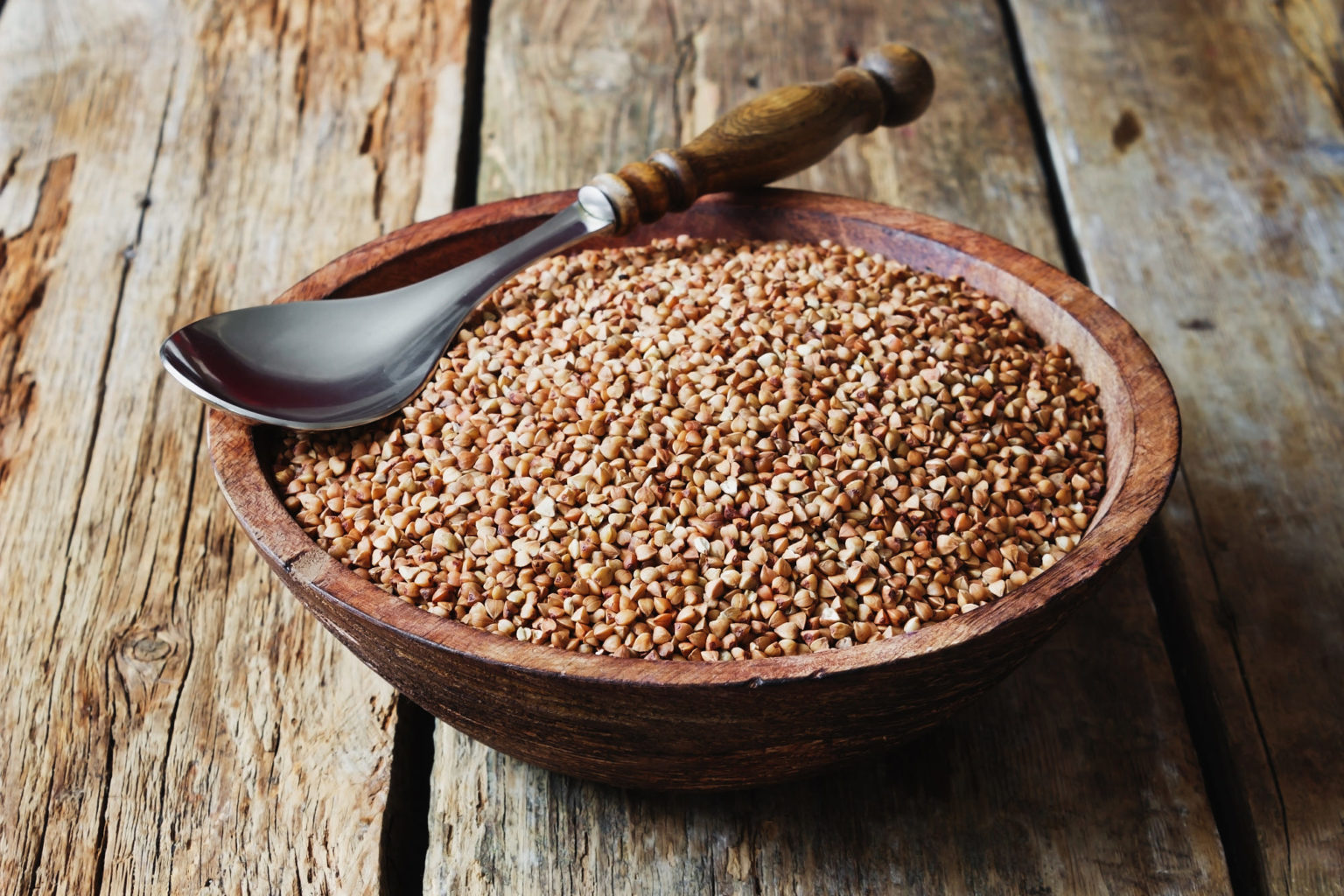 Почему при варке гречки крупу нельзя высыпать в холодную воду – ответ опытных кулинаров