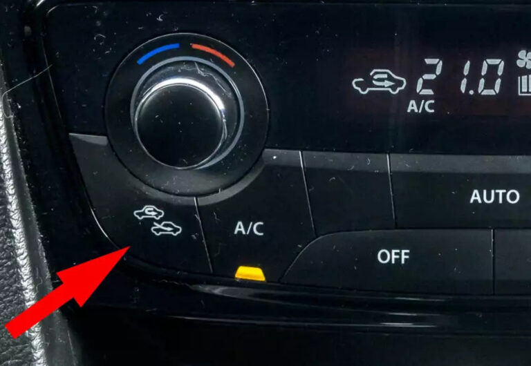 Непонятная кнопка в автомобиле: разные пиктограммы, но одна функция - today.ua