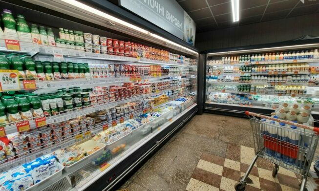 В Украине изменились цены на молоко, сметану и творог: в каких супермаркетах продукты стоят дешевле - today.ua