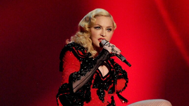 Мадонна заявила о расставании с 23-летним бойфрендом: что стало причиной - today.ua