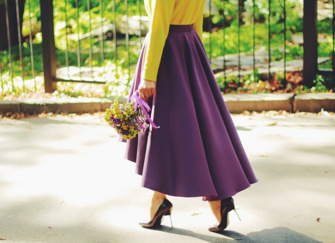 Модные фасоны юбок на весну 2023: стилисты рассказали, с чем их сочетать