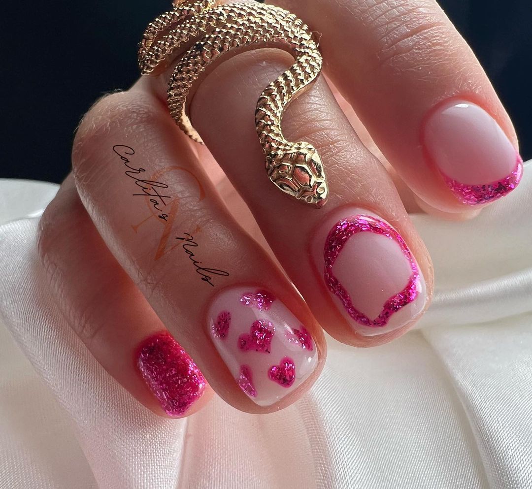 Самый милый розовый маникюр на 14 февраля: лучшие идеи нейл-дизайна для праздника - today.ua