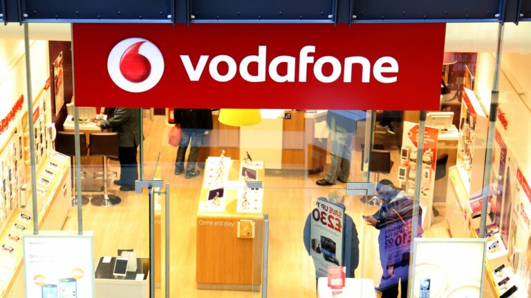 Vodafone повысит тарифы на роуминг с 7 марта: как абоненты смогут сэкономить - today.ua