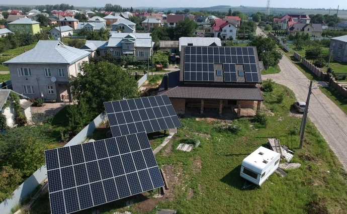 У приватних будинках встановлюватимуть домашні сонячні електростанції: Рада готує законопроект