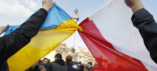 В Польше отменят соцвыплаты некоторым украинским беженцам: в чем причина