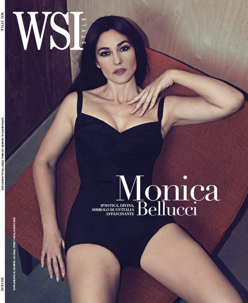58-летняя Моника Беллуччи в черном боди украсила первую обложку нового журнала