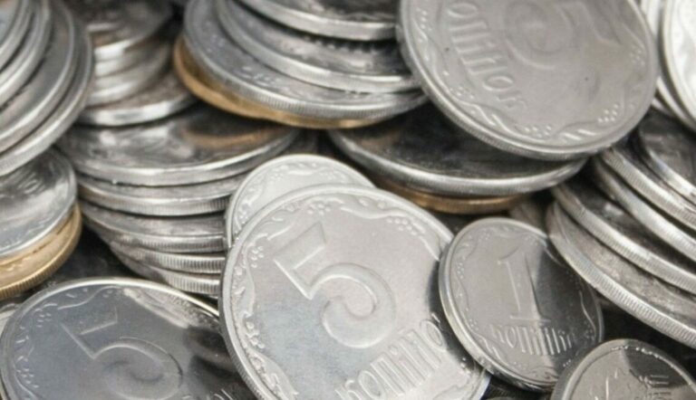 В Украине редкую монету номиналом 5 копеек продают за 11 000 грн: как она выглядит - today.ua