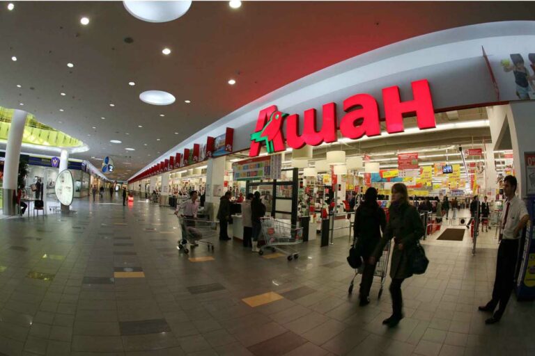 После громкого скандала Auchan удваивает количество своих магазинов в РФ - today.ua