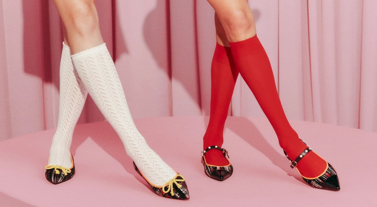Балетки снова в моде: как носить самую стильную обувь весны 2023