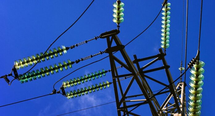 Принято решение об отключении электроэнергии для части потребителей 