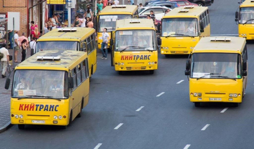 У Києві вирішили змінити систему оплати проїзду у маршрутках 