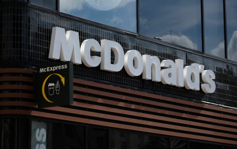 McDonald's открыл свои рестораны в Одессе: как изменились цены на меню с начала войны - today.ua