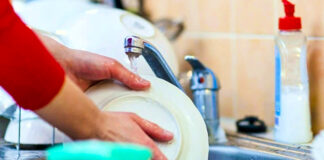 Стало відомо, якими натуральними засобами можна замінити шкідливу хімію під час миття посуду - today.ua