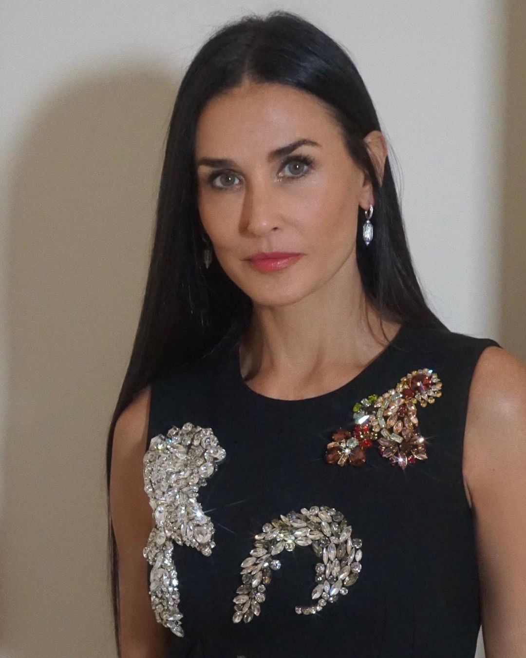 Знову стала собою: Демі Мур виправила невдалу пластику і стала виглядати на 20 років молодшою - today.ua