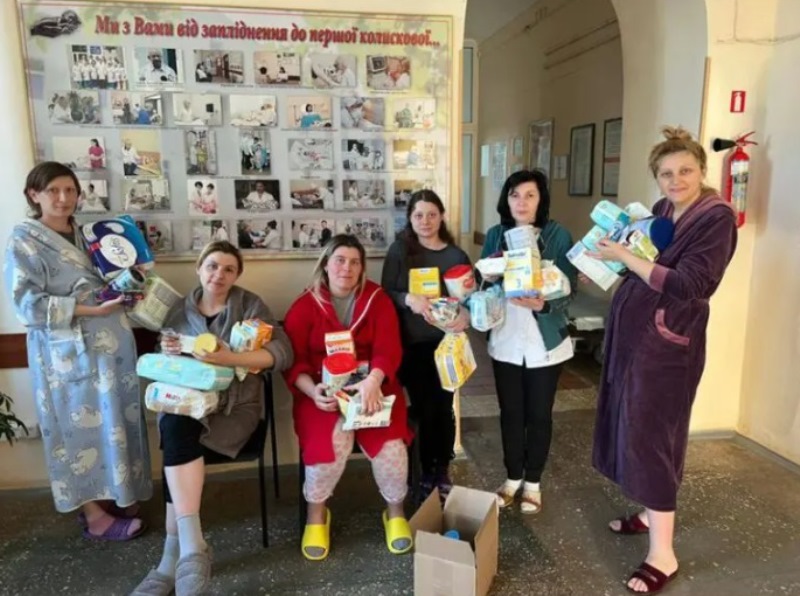 Бесплатная помощь в Украине: беременные женщины и дети могут получить питание, одежду и подгузники