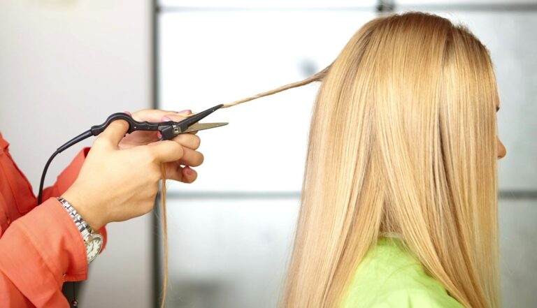 Стрижка Аврора: модна зачіска для тонкого волосся будь-якої довжини на весну 2023  - today.ua