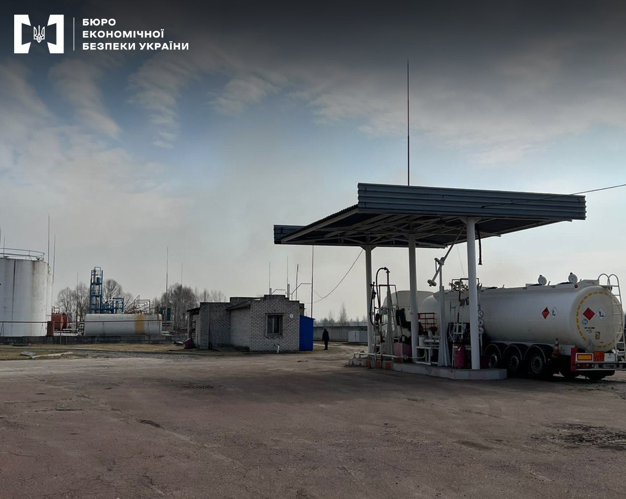 На Черниговщине ликвидировали масштабное производство поддельного топлива