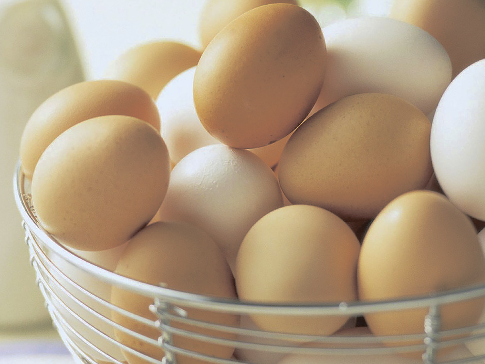 В Украине дорожают яйца: эксперты рассказали, каких цен ожидать перед Пасхой