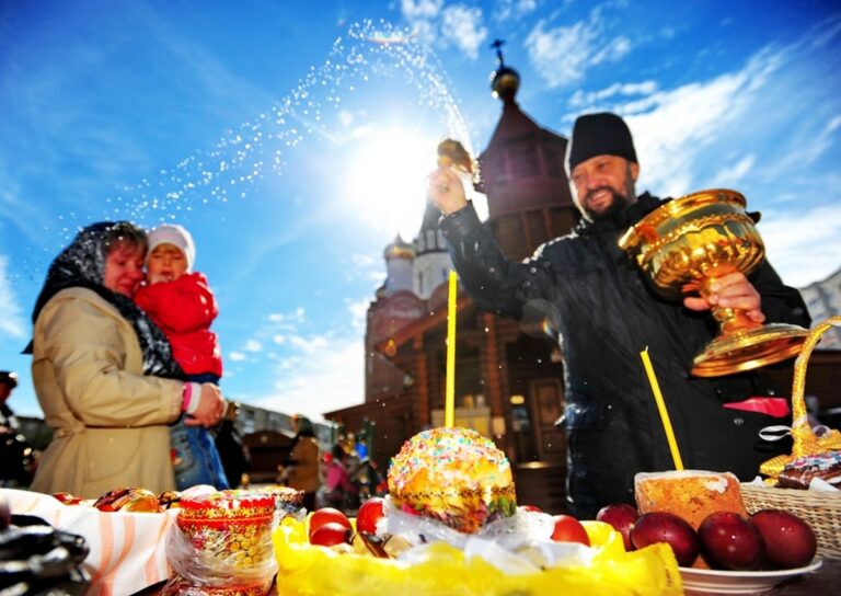 Чи потрібно на Великдень йти до церкви голодним: топ-головних правил для парафіян - today.ua