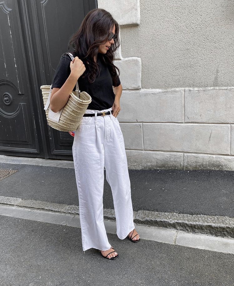 Как носить белые и бежевые джинсы весной 2023: стильный выход Джиджи Хадид