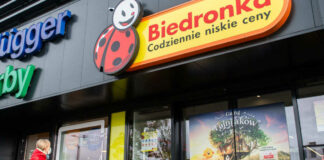 Украинские беженцы в Польше могут купить продукты в Biedronka с огромной скидкой - today.ua