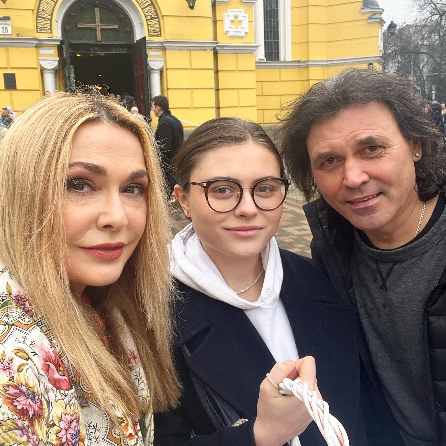Ольга Сумська показала рідкісне фото з підрослою дочкою від другого чоловіка