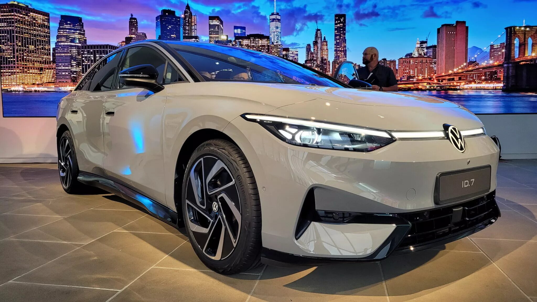 Volkswagen показав електричний седан ID.7: запас ходу до 700 км. - today.ua