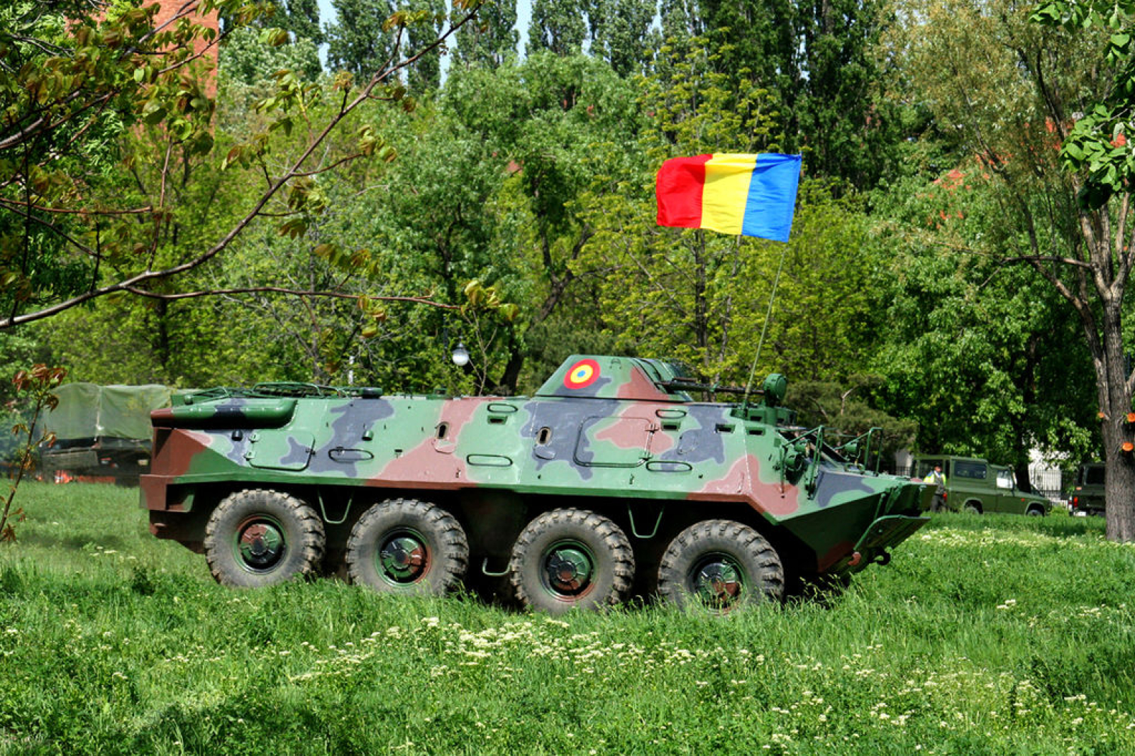 Румунія передала Україні нову партію бронетранспортерів TAB-71M