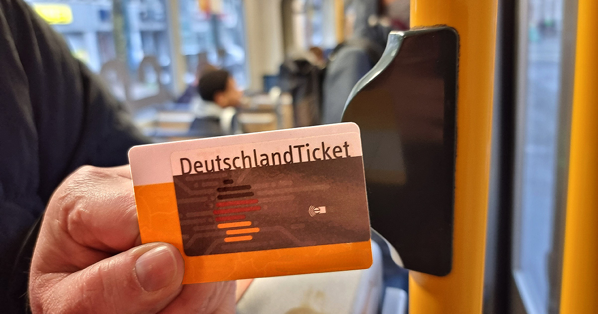В Германии запустили продажу проездных за 49 евро: каким транспортом и куда можно будет ездить