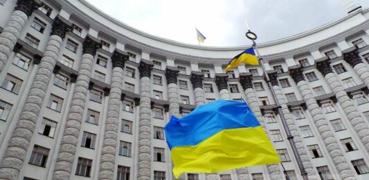 Украина обеспечит себя оружием: Шмыгаль заявил о секретном создании десятков заводов  - today.ua