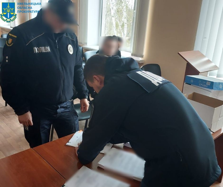 На Хмельниччині шість поліцейських побили винуватця ДТП