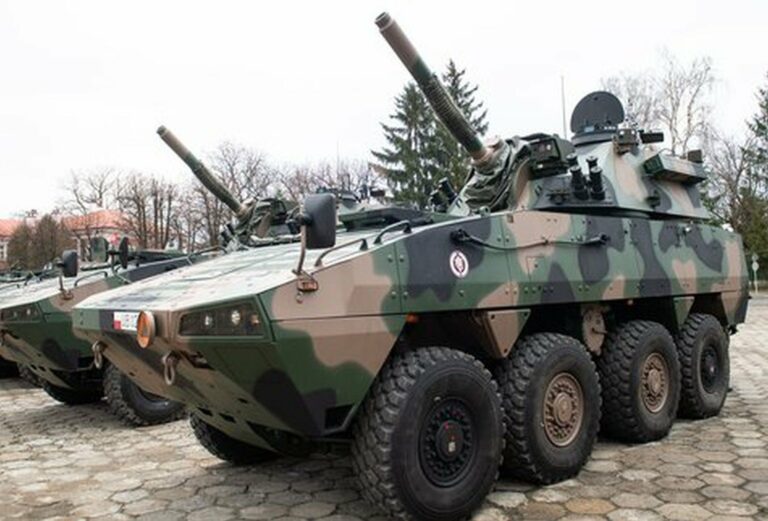 Стріляють на 12 км: Україна отримає самохідні міномети M120 Rak - today.ua