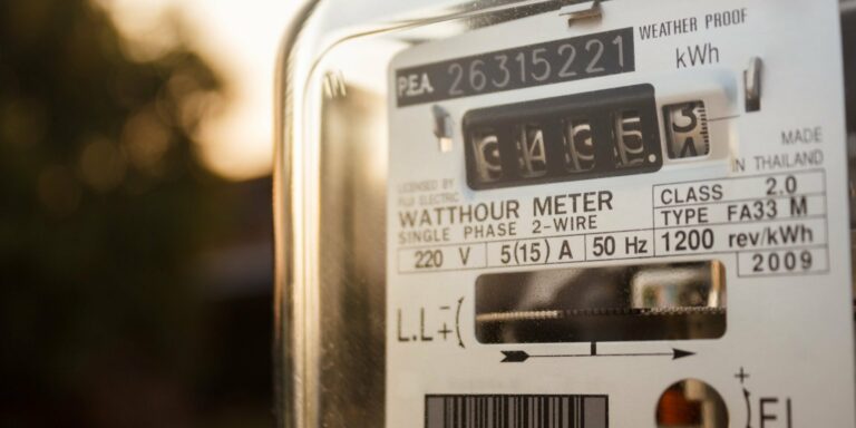 “Нічний“ тариф на електроенергію: скільки можна заощадити, встановивши двозонний лічильник - today.ua