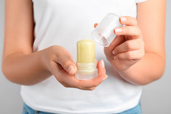 Чем заменить дезодорант: пять натуральных средств, которые борются с запахом пота