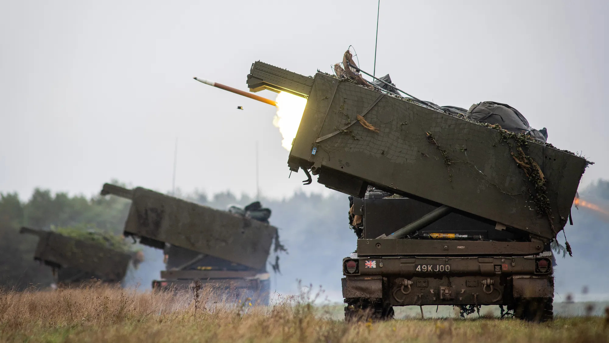 Норвегия передаст ВСУ восемь MLRS: стреляют на 85-500 км Норвегия передаст ВСУ восемь MLRS: стреляют на 85-500 км - today.ua