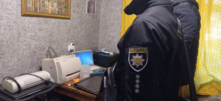 Полиция задержала мошенников, продававших “проблемные“ автомобили - today.ua