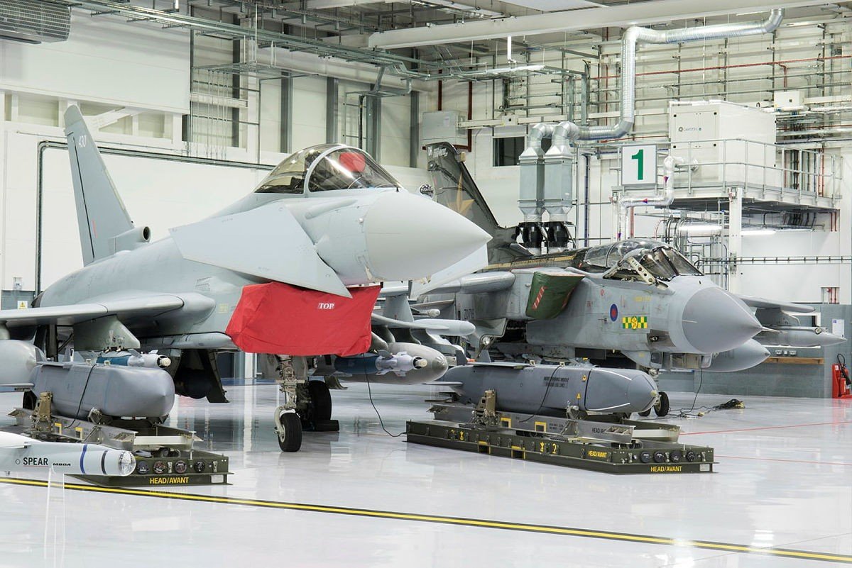 Лондон не разрешит Украине наносить удары по РФ без согласия США, - The Times - today.ua