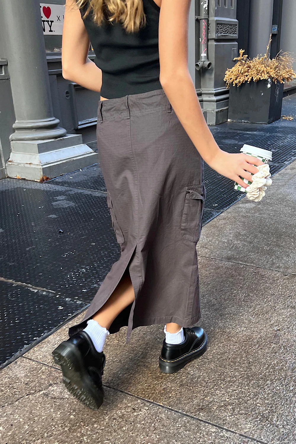 Карго - самая модная юбка лета: как носить, чтобы не выглядеть толстой
