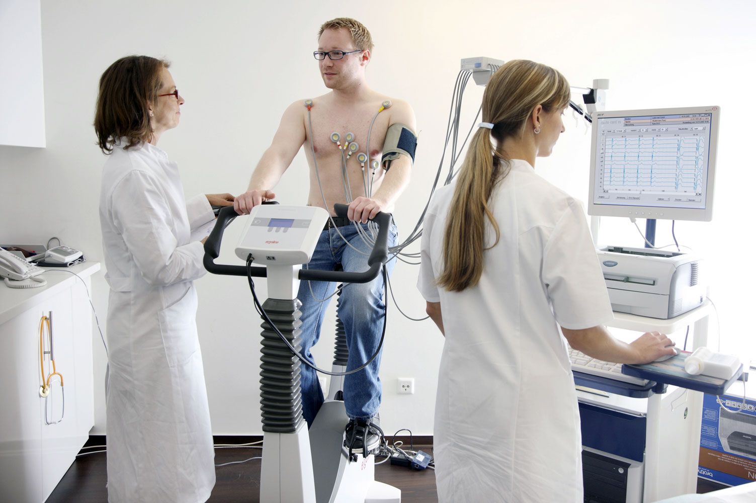 Прохождение ВВК во время мобилизации: с какими болезнями не удастся избежать призыва