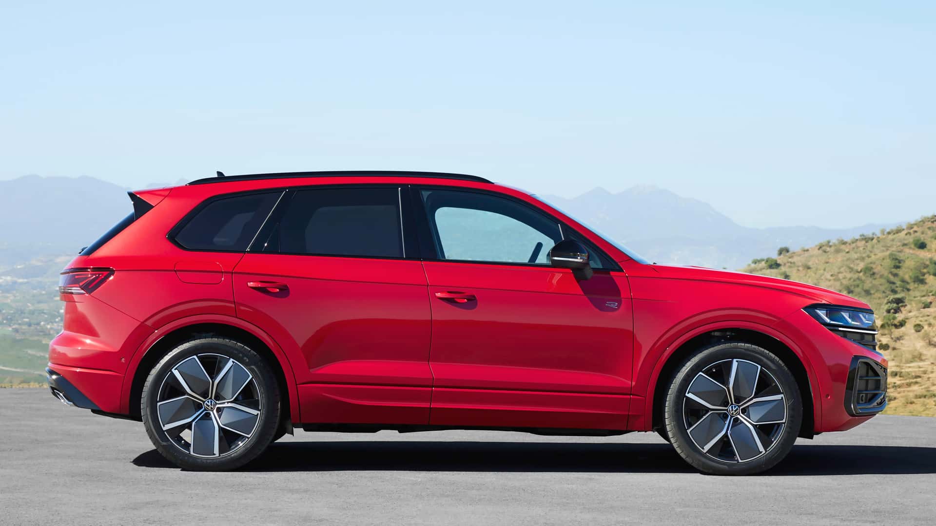Начались продажи нового Volkswagen Touareg: что в нем изменилось
