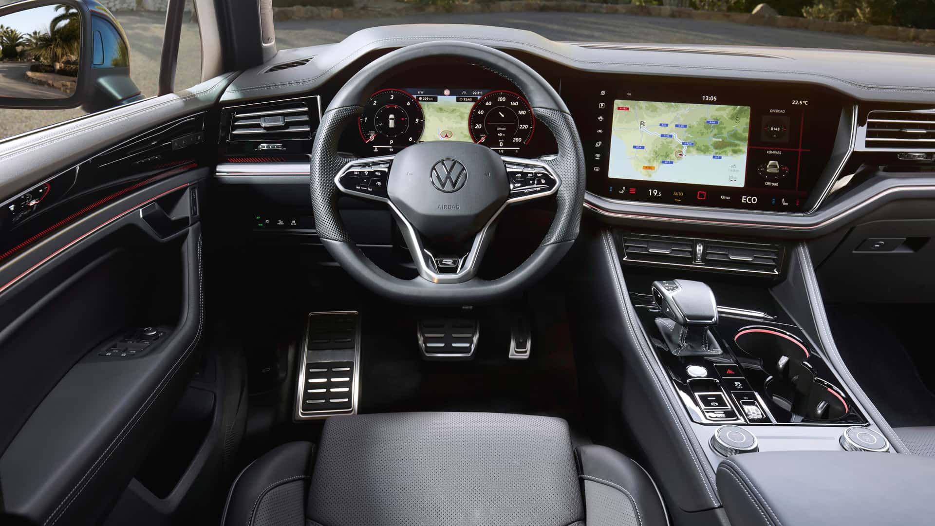 Почалися продажі нового Volkswagen Touareg: що в ньому змінилося