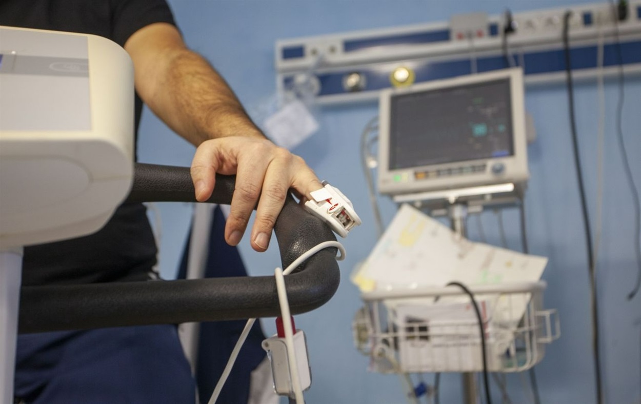 Военное положение и мобилизация: кто из мужчин может выехать на лечение за границу